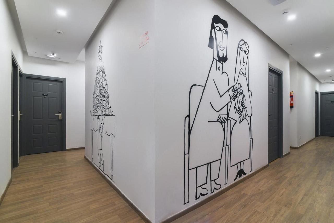 Hotel Gokul Solitaire, Surat Bhatha Экстерьер фото
